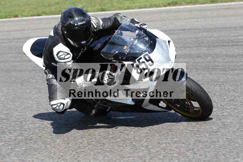 /44 09.08.2025 Plüss Moto Sport ADR/Freies Fahren/559